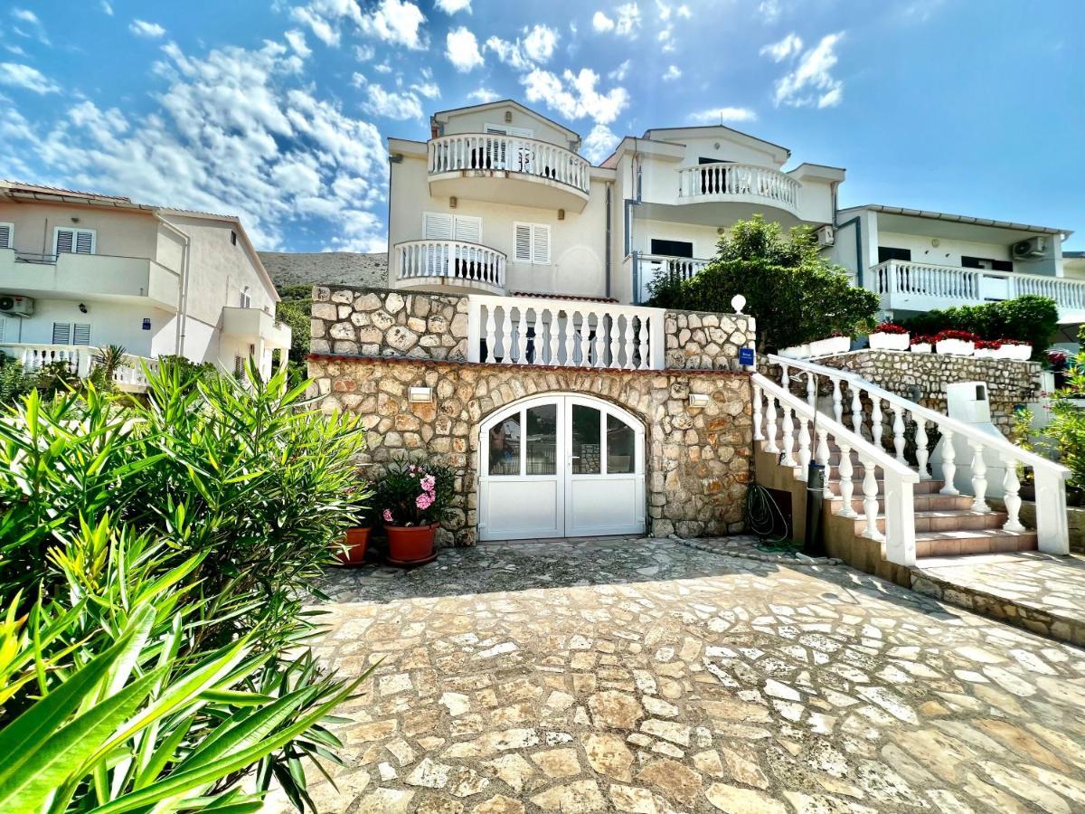 Apartments Lokunja Pag Town Exterior photo